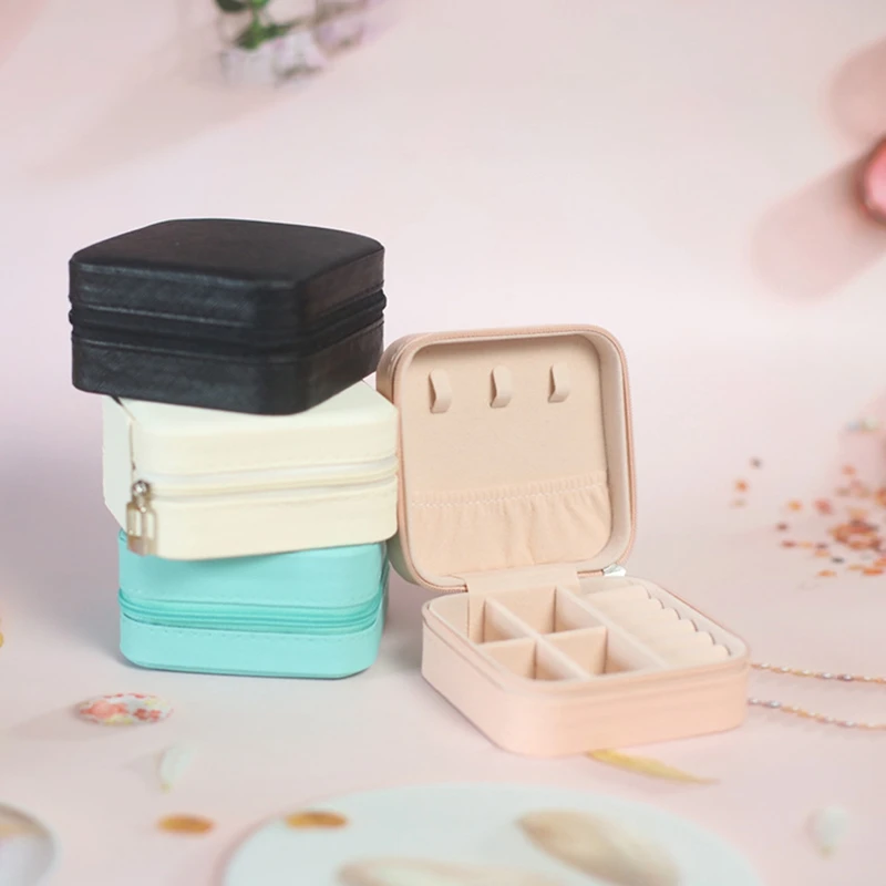 Portable Jewellery Box Organizer Travel Jewelry Storage Case For Earrings Necklace
Portable Jewellery Box Organizer Travel Jewelry Storage Case For Earrings Necklace