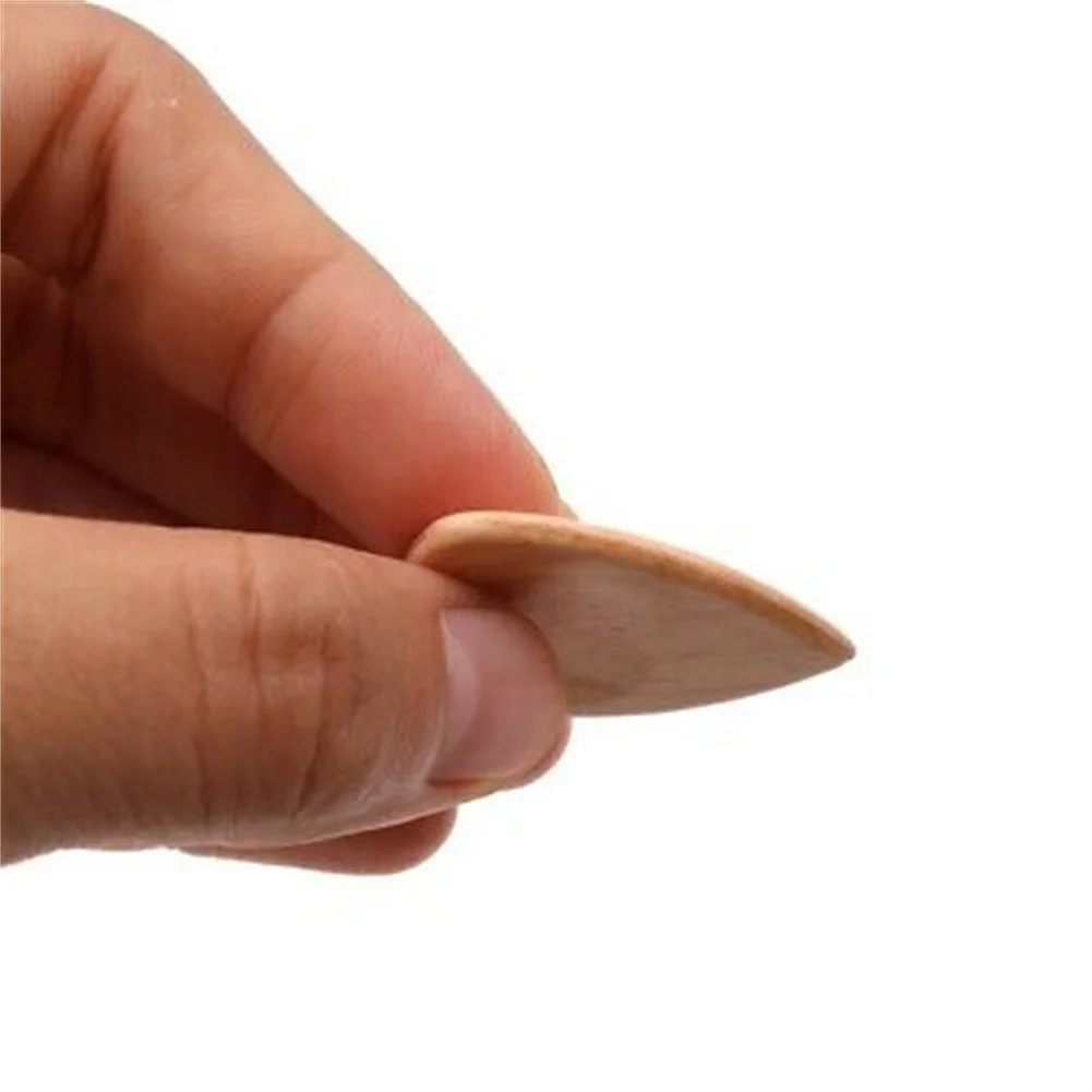 1pc Wood Acoustic Guitar Pick Electric Bass Plectrum Hearted Shape Pick Guitar Guitarra Accessories Stringed Musical Instrument
1pc Wood Acoustic Guitar Pick Electric Bass Plectrum Hearted Shape Pick Guitar Guitarra Accessories Stringed Musical Instrument