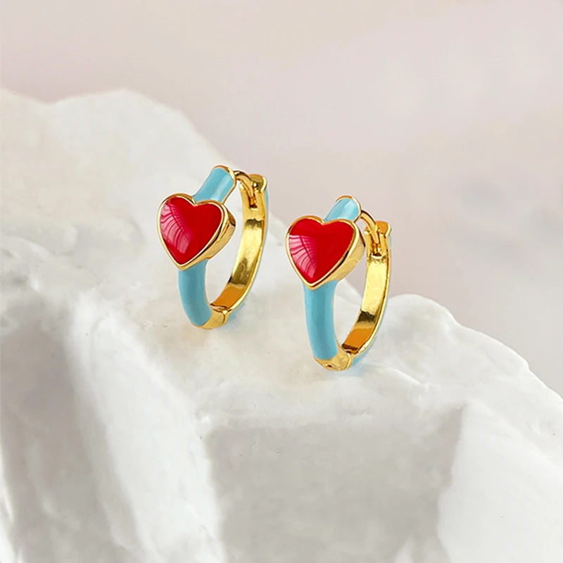 Elegant Enamel Heart Shaped Hoop Earrings for Women French Vintage Fashion Jewelry Girl's Sweet Cute Accessories Gift
Elegant Enamel Heart Shaped Hoop Earrings for Women French Vintage Fashion Jewelry Girl's Sweet Cute Accessories Gift