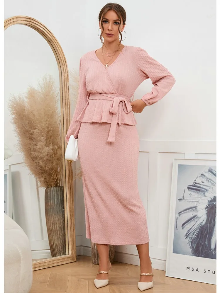 V-neck Front Tie Ruffled Hem Side Wrap Top Straight Skirt Knitted Two-piece Suit Autumn Winter Slim Long-sleeved Top Skirt Suit
V-neck Front Tie Ruffled Hem Side Wrap Top Straight Skirt Knitted Two-piece Suit Autumn Winter Slim Long-sleeved Top Skirt Suit
