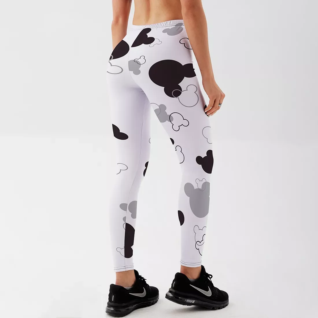 Женские леггинсы для фитнеса, черно-белые леггинсы с цифровым принтом и эффектом пуш-ап, с изображением головы мыши
Женские леггинсы для фитнеса, черно-белые леггинсы с цифровым принтом и эффектом пуш-ап, с изображением головы мыши