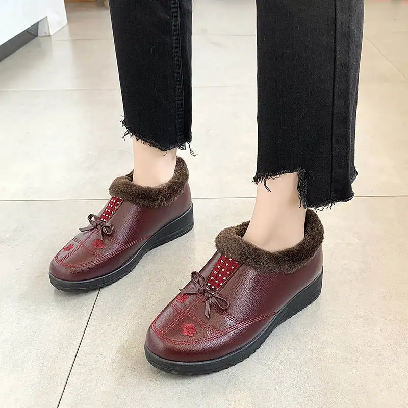 Womens Running Shoes Airshoes Sports For Women Krosovki Women Sneakers 2021 Summer Ladies Designer Sport Shoes Red Tennis Tenos
Womens Running Shoes Airshoes Sports For Women Krosovki Women Sneakers 2021 Summer Ladies Designer Sport Shoes Red Tennis Tenos