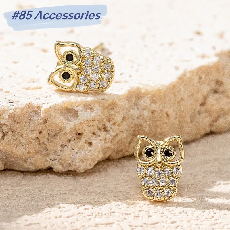 Women Collocation Cool Classic Style Zircon Rhinestone Artificial Crystal Stud Earrings ZN00056
Women Collocation Cool Classic Style Zircon Rhinestone Artificial Crystal Stud Earrings ZN00056