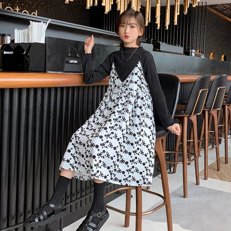 Teenager Girls Dress Sets Spring Autumn Kids Floral Dress Black Long-sleeve Undershirt Strap Dresses 2pcs Children's Clothing
Teenager Girls Dress Sets Spring Autumn Kids Floral Dress Black Long-sleeve Undershirt Strap Dresses 2pcs Children's Clothing