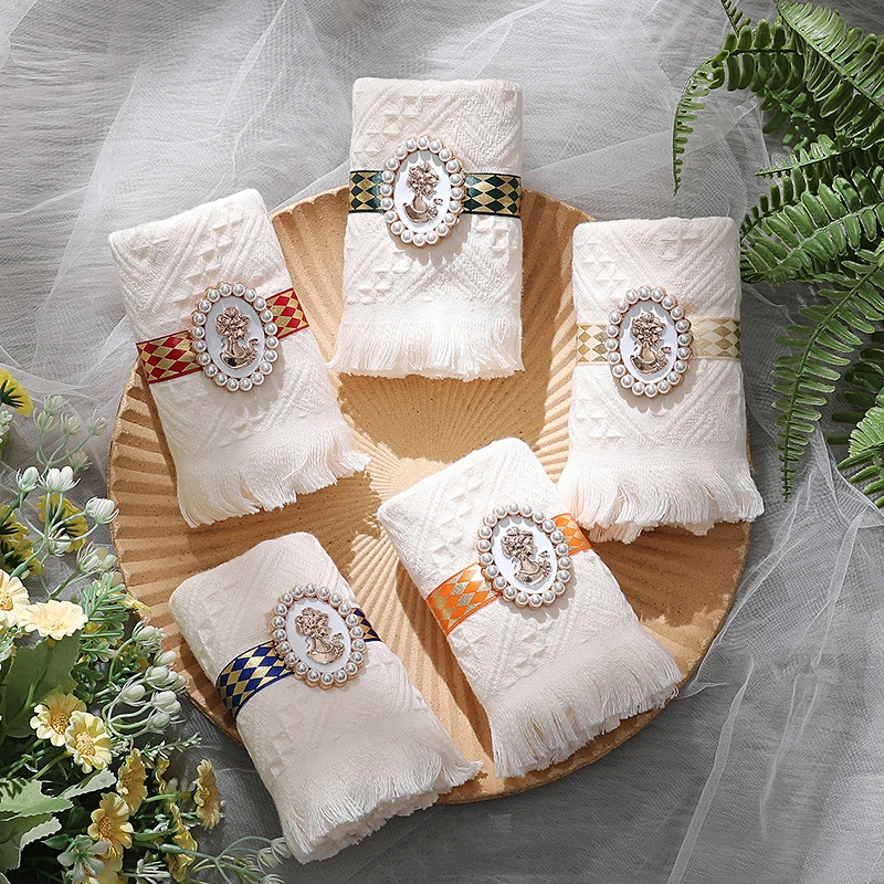 Wedding Hand Gift Hand Towels Pearl Character Carved Ribbon Creative Wrapped Pure Cotton Face Towel Tassel Towels Bussiness
Wedding Hand Gift Hand Towels Pearl Character Carved Ribbon Creative Wrapped Pure Cotton Face Towel Tassel Towels Bussiness
