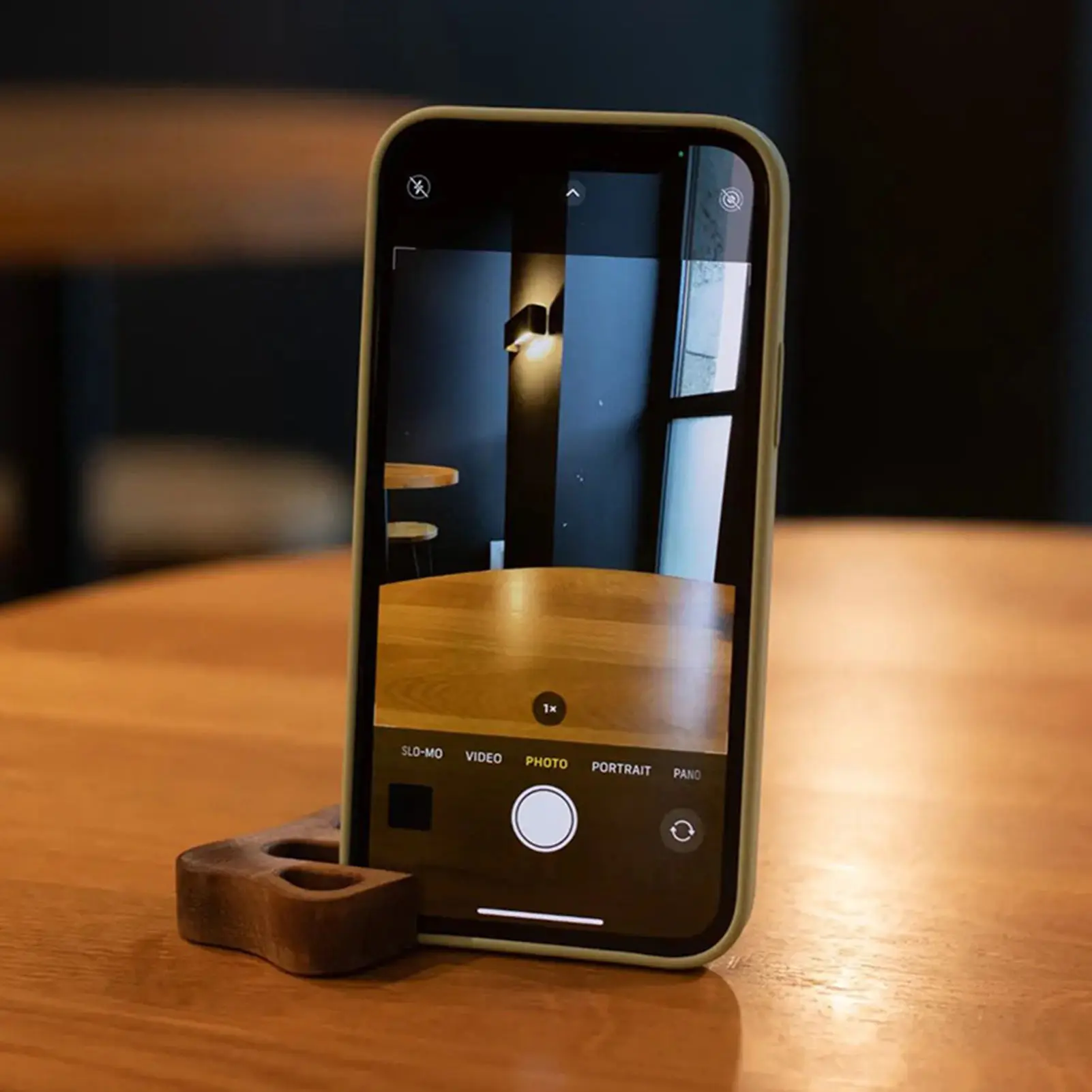 Wooden Cell Phone Stand Creative Wooden Mobile Phone Holder Natural Wooden Desktop Mobile Phone Holder
Wooden Cell Phone Stand Creative Wooden Mobile Phone Holder Natural Wooden Desktop Mobile Phone Holder