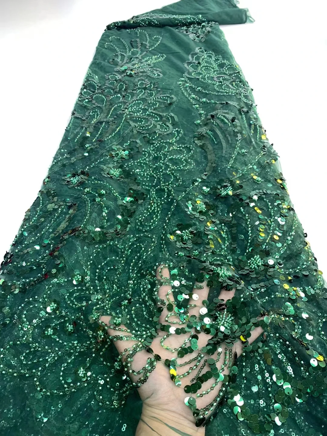 Latest Popular Classic Superior Quality Elegant Embroidery Heavior Sequin Tulle Lace Fabric for Wedding Party Dress NN168_K
Latest Popular Classic Superior Quality Elegant Embroidery Heavior Sequin Tulle Lace Fabric for Wedding Party Dress NN168_K