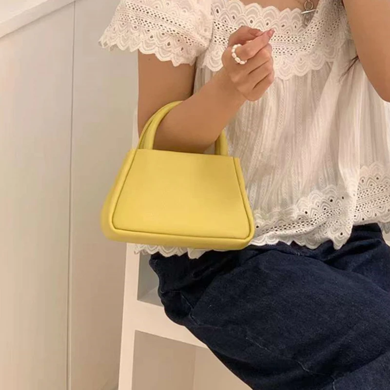 Solid Color Handbags Women Summer PU Leather Luxury Square Shoulder Crossbody Hand Bag Fashion Casual Simple Femme Bags 2022
Solid Color Handbags Women Summer PU Leather Luxury Square Shoulder Crossbody Hand Bag Fashion Casual Simple Femme Bags 2022