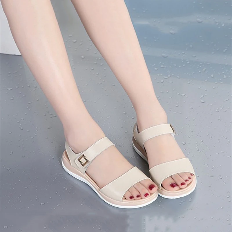 Fashion Women Flat Sport Sandals 2022Summer Hook Hollow Out Outdoor Platform Beach Shoes Designer Non-Slip Casual Shoes
Fashion Women Flat Sport Sandals 2022Summer Hook Hollow Out Outdoor Platform Beach Shoes Designer Non-Slip Casual Shoes