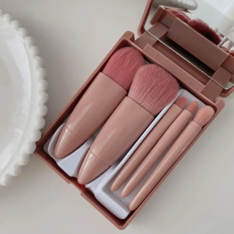 5pcs Makeup Brushes Set Cosmetic Foundation Powder Blush Eyeshadow Highlighter Blending Make Up Brush Beauty Tool With Mirror
5pcs Makeup Brushes Set Cosmetic Foundation Powder Blush Eyeshadow Highlighter Blending Make Up Brush Beauty Tool With Mirror