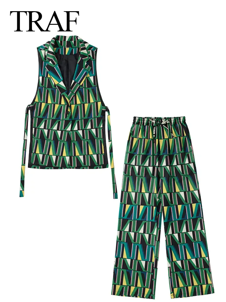 TRAF Women's 2 Piece Sleeveless Blazer Vest Jacket Suit Collar One Button Lace Up + Trousers Elastic Drawstring Wide Leg Pants
TRAF Women's 2 Piece Sleeveless Blazer Vest Jacket Suit Collar One Button Lace Up + Trousers Elastic Drawstring Wide Leg Pants