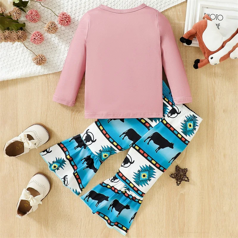 Toddler Girl 2 Piece Outfits Baby Girl Casual Cow Head Print Long Sleeve Sweatshirt and Flared Pants Set
Toddler Girl 2 Piece Outfits Baby Girl Casual Cow Head Print Long Sleeve Sweatshirt and Flared Pants Set