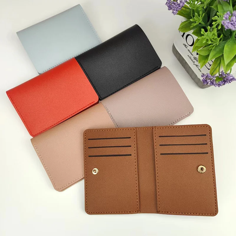 Solid Color Glossy Small Wallet for Women Short Simple Women's Purse with Buttons Driver's License Credit Card Bag
Solid Color Glossy Small Wallet for Women Short Simple Women's Purse with Buttons Driver's License Credit Card Bag