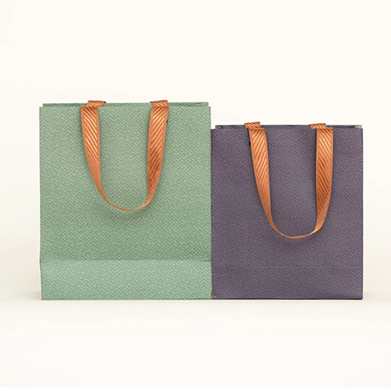 Wholesales Custom Logo Printed Cheap Recycled Take Away Food Packaging Shopping Brown Paper Bag with Twisted/Flat Handles
Wholesales Custom Logo Printed Cheap Recycled Take Away Food Packaging Shopping Brown Paper Bag with Twisted/Flat Handles