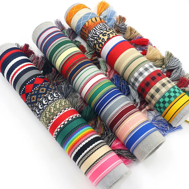 Ethnic Personality Braided Fabric Bracelet for Women Bohemian Adjustable Bracelet Handmade Wrist Bracelet Tassel Fashion Jewelry
Ethnic Personality Braided Fabric Bracelet for Women Bohemian Adjustable Bracelet Handmade Wrist Bracelet Tassel Fashion Jewelry