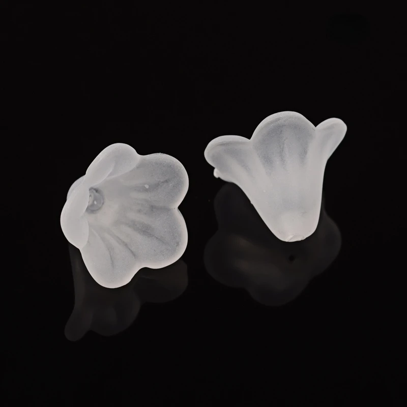100PC Frosted Acrylic Flower Beads Frosted White Size: about 14mm in diameter 10mm thick hole: 2mm
100PC Frosted Acrylic Flower Beads Frosted White Size: about 14mm in diameter 10mm thick hole: 2mm
