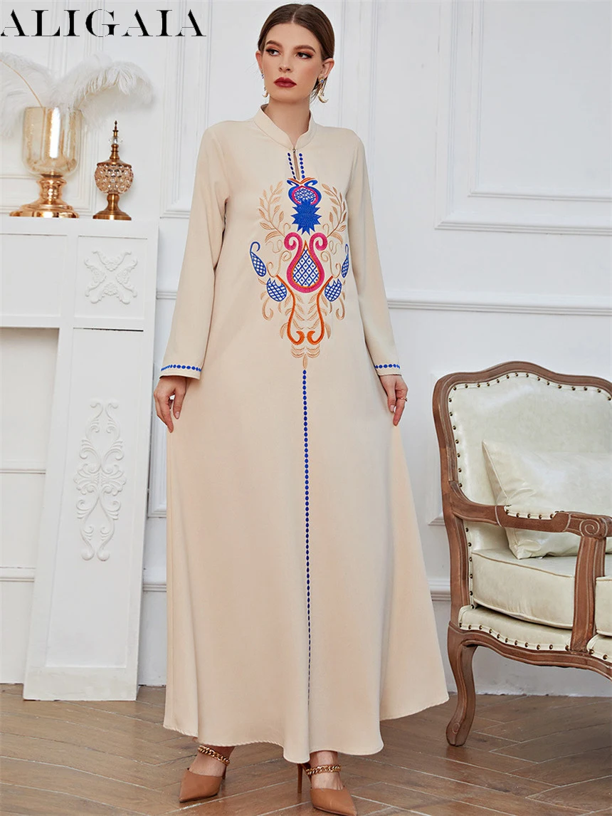 Aligaia Caftan Vestidos Femininos арабский абайя Дубай Турция Ислам Мусульманское длинное платье Khimar Robe Femme Kaftan Абая для женщин
Aligaia Caftan Vestidos Femininos арабский абайя Дубай Турция Ислам Мусульманское длинное платье Khimar Robe Femme Kaftan Абая для женщин