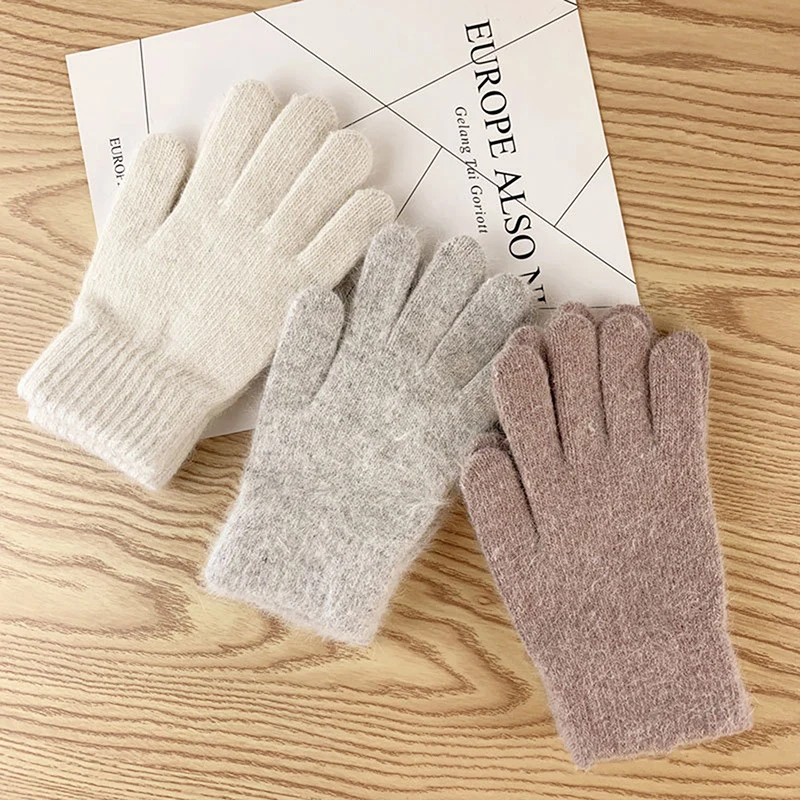 1pair Elastic Full Finger Gloves Warm Thick Cycling Driving Fashion Women Warm Knitted Cashmere Super Thick Warm Gloves Design
1pair Elastic Full Finger Gloves Warm Thick Cycling Driving Fashion Women Warm Knitted Cashmere Super Thick Warm Gloves Design