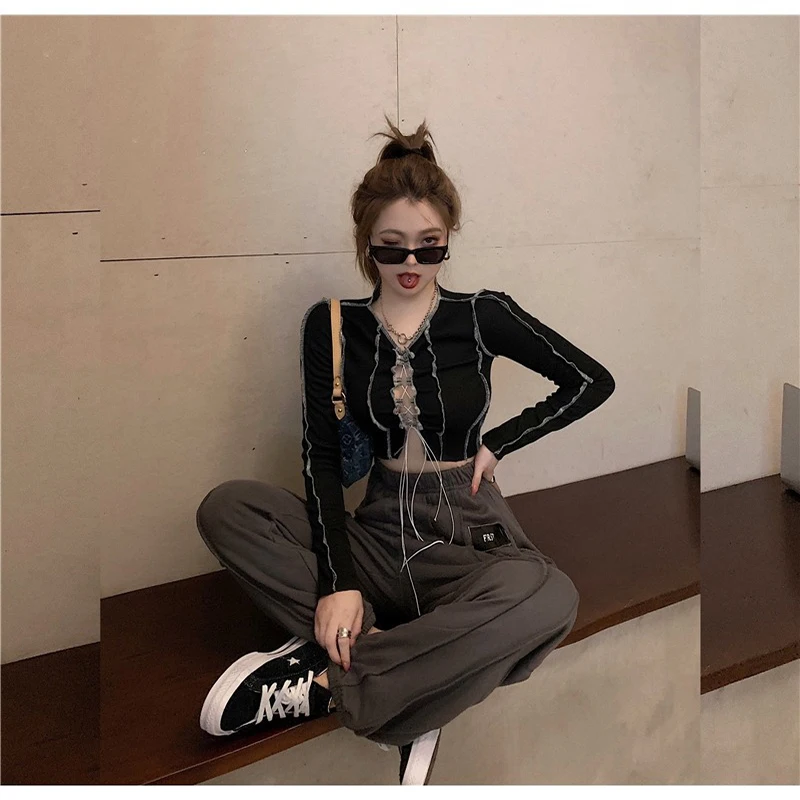 Y2k tops Street trend Female clothing 2023 woman vintage Bodysuit slim fitting long sleeved sexy T-shirt tuniki
Y2k tops Street trend Female clothing 2023 woman vintage Bodysuit slim fitting long sleeved sexy T-shirt tuniki