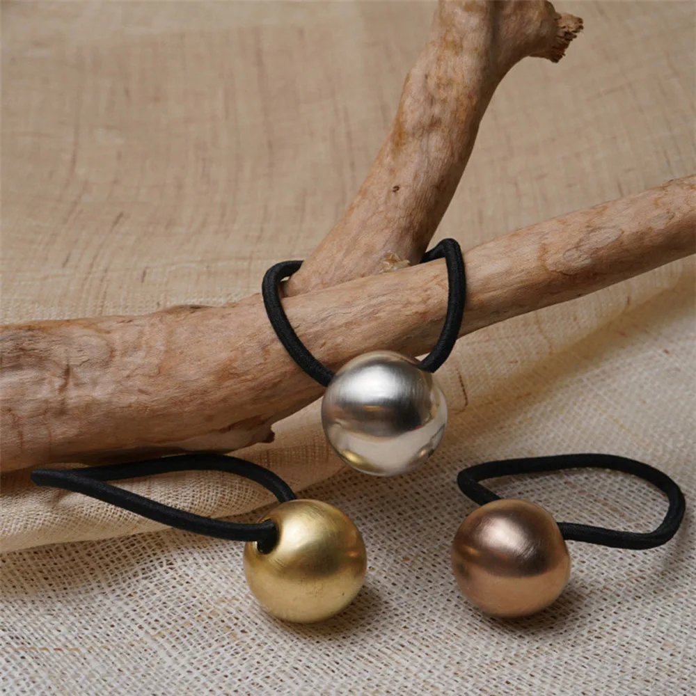 Korean INS style Metal Ball Elastic Headwear Girls Hair Accessories Hair Tie Rope Rubber Hairband Ponytail Holder
Korean INS style Metal Ball Elastic Headwear Girls Hair Accessories Hair Tie Rope Rubber Hairband Ponytail Holder