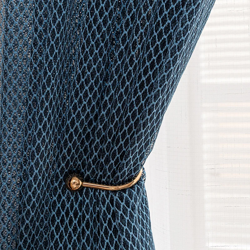 Curtains for Bedroom Living Dining Room Nordic Luxury Simple High-end Prismatic Balcony Villa Thickening High Shading Geometry
Curtains for Bedroom Living Dining Room Nordic Luxury Simple High-end Prismatic Balcony Villa Thickening High Shading Geometry