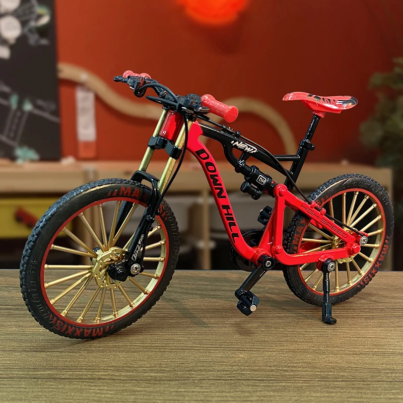 Simulation Alloy Bicycle Model Finger Shock Absorption Speed Reduction Mountain Bike Racing Decoration Boy and Children's Gift
Simulation Alloy Bicycle Model Finger Shock Absorption Speed Reduction Mountain Bike Racing Decoration Boy and Children's Gift