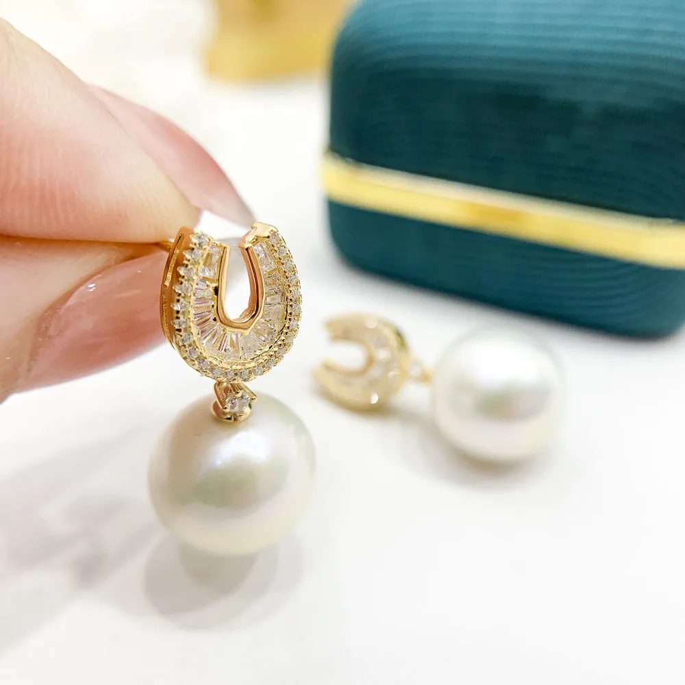 DIY Pearl Ear Stud Accessories S925 Sterling Silver Jewelry Gold Ear Stud Female Empty Fit 9-15mm Beads
DIY Pearl Ear Stud Accessories S925 Sterling Silver Jewelry Gold Ear Stud Female Empty Fit 9-15mm Beads