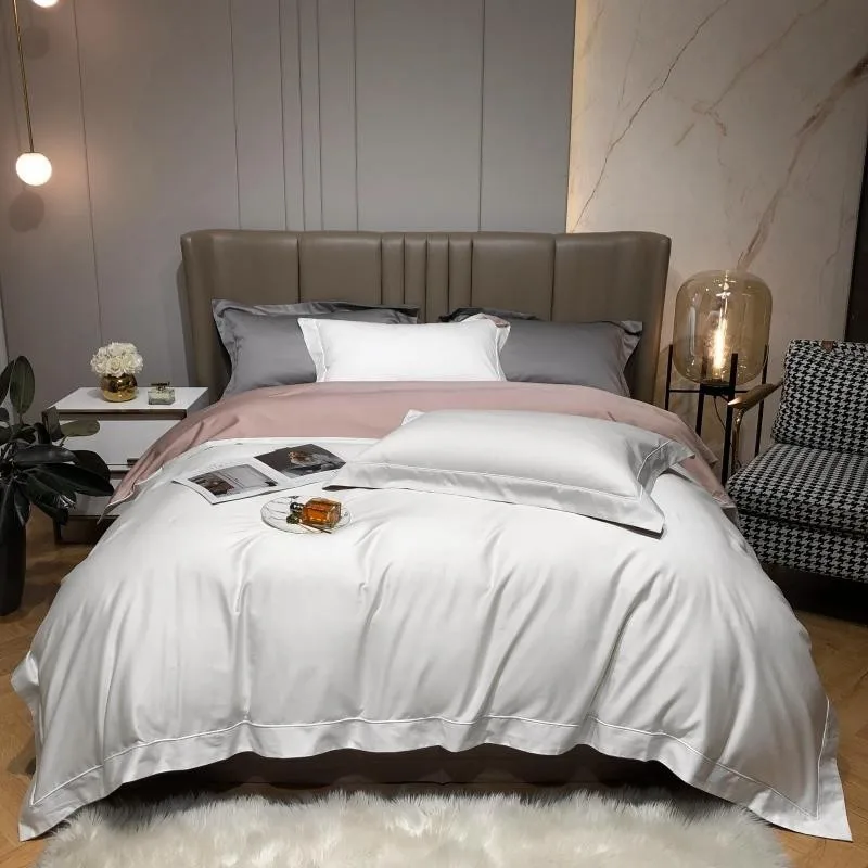 Solid Color Reversible Duvet Cover set 1000TC Long Staple Quality Premium Bedding Set Soft Breathable Bed Linen Queen King 4Pcs
Solid Color Reversible Duvet Cover set 1000TC Long Staple Quality Premium Bedding Set Soft Breathable Bed Linen Queen King 4Pcs