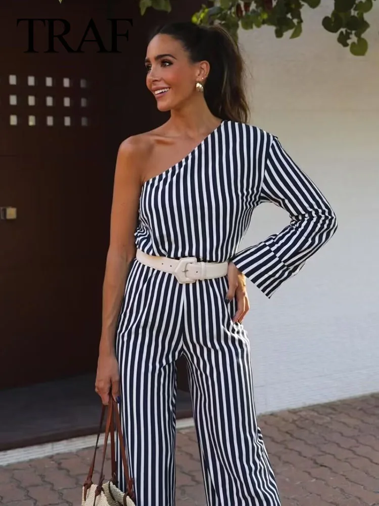 TRAF 2023 Women's Suit Fashion Stripes Slant Collar One Shoulder Long Sleeve Tops+High Waist Elastic Waist Long Wide Leg Pants
TRAF 2023 Women's Suit Fashion Stripes Slant Collar One Shoulder Long Sleeve Tops+High Waist Elastic Waist Long Wide Leg Pants