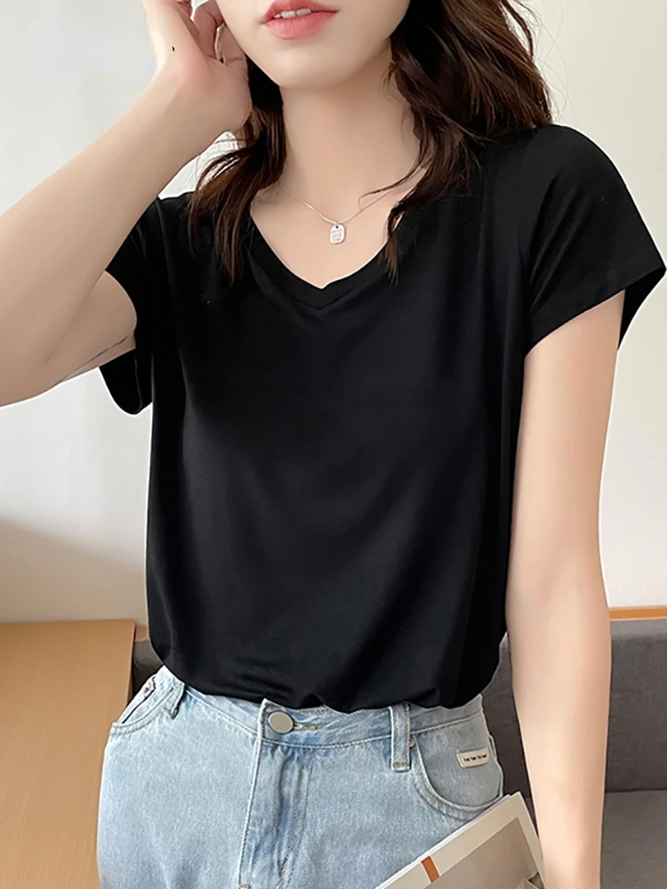 Dinboa- 2022 Summer Casual Thin Cotton T-shirts Women Loose V-neck Blue Tshirt Female Fashion Cozy Classic Tops
Dinboa- 2022 Summer Casual Thin Cotton T-shirts Women Loose V-neck Blue Tshirt Female Fashion Cozy Classic Tops
