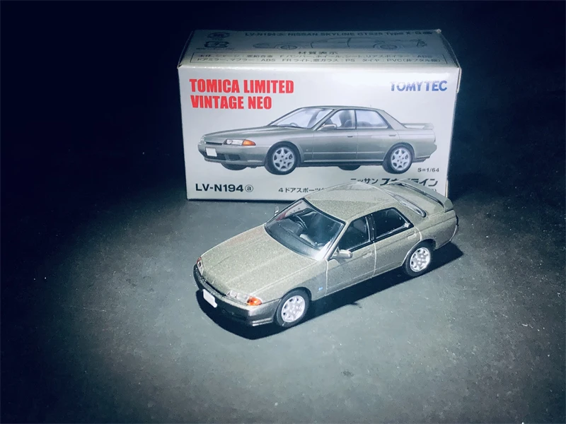 TOMYTEC TLV 1/64 LV-N194a Nissan Skyline GTS25 Тип X,G серый 1991 литые модели автомобилей Ограниченная Коллекция
TOMYTEC TLV 1/64 LV-N194a Nissan Skyline GTS25 Тип X,G серый 1991 литые модели автомобилей Ограниченная Коллекция
