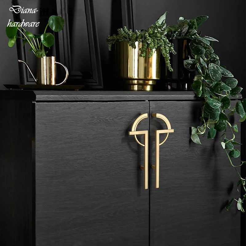 Luxury Light Gold Gray Cabinet Door Handle Kitchen Bedroom Bathroom Shoe Cabinet Drawer Pulls Decor Furniture Handles Hardware
Luxury Light Gold Gray Cabinet Door Handle Kitchen Bedroom Bathroom Shoe Cabinet Drawer Pulls Decor Furniture Handles Hardware