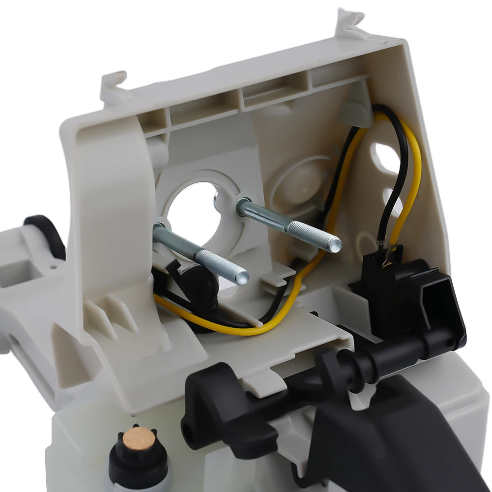 Fuel Tank Assy Fuel Tank Assembly 1128 350 0833 Accessories Attachment Chainsaw Durable Handle Housing Quality
Fuel Tank Assy Fuel Tank Assembly 1128 350 0833 Accessories Attachment Chainsaw Durable Handle Housing Quality
