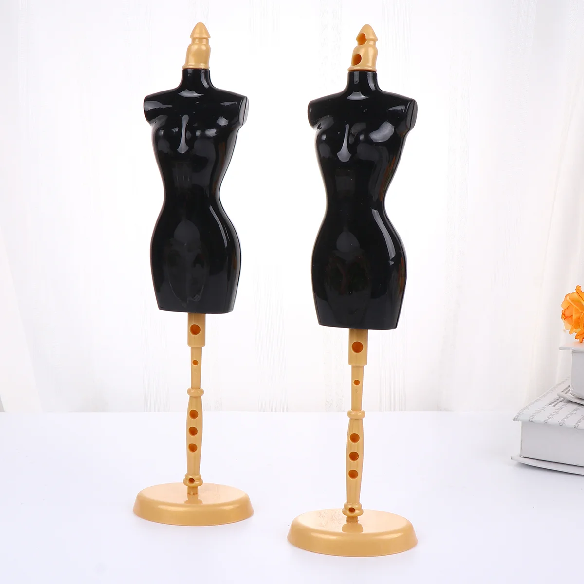 5PCS Dress Form Mannequin Clothes Gown Display Mannequin Model Stand For Display Holder ( Black Environmental Modle Stand Black
5PCS Dress Form Mannequin Clothes Gown Display Mannequin Model Stand For Display Holder ( Black Environmental Modle Stand Black