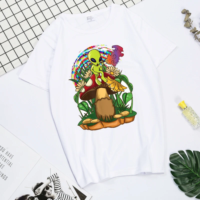 Magic Mushrooms Alien Psychedelic tshirt women streetwear designer t shirt female graphic comic Japanese clothing
Magic Mushrooms Alien Psychedelic tshirt women streetwear designer t shirt female graphic comic Japanese clothing
