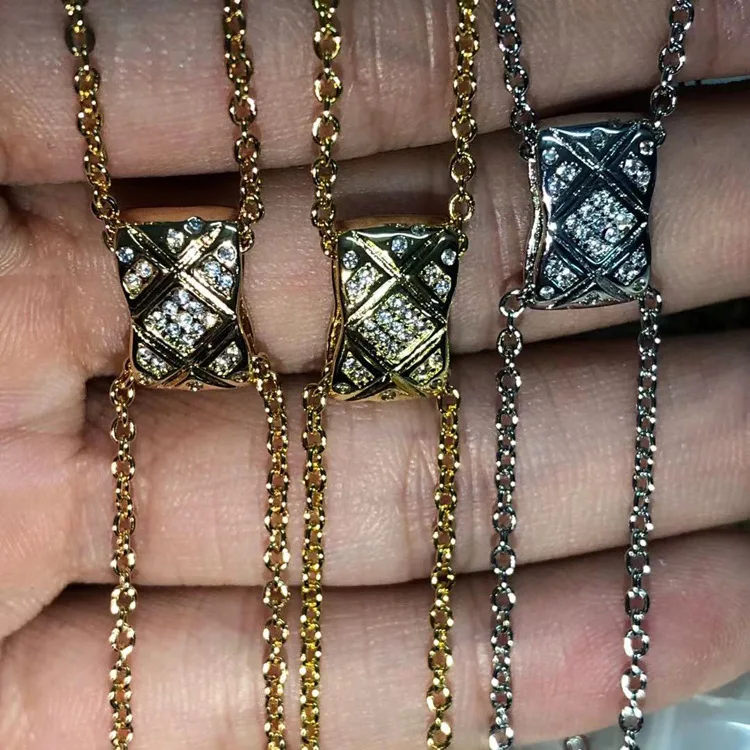 C Xiangjia Rhombus Diamond Pendant Double-Layer Necklace Bone Chain Multiple Wearing Methods Necklace Korean Style Personalized
C Xiangjia Rhombus Diamond Pendant Double-Layer Necklace Bone Chain Multiple Wearing Methods Necklace Korean Style Personalized