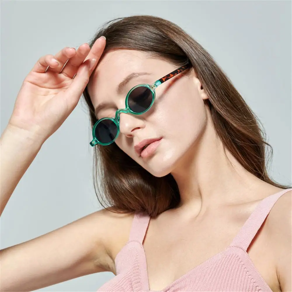 Vintage UV400 Punk Shades Oval Sunglasses Small Frame Sun Glasses Round Sunglasses
Vintage UV400 Punk Shades Oval Sunglasses Small Frame Sun Glasses Round Sunglasses