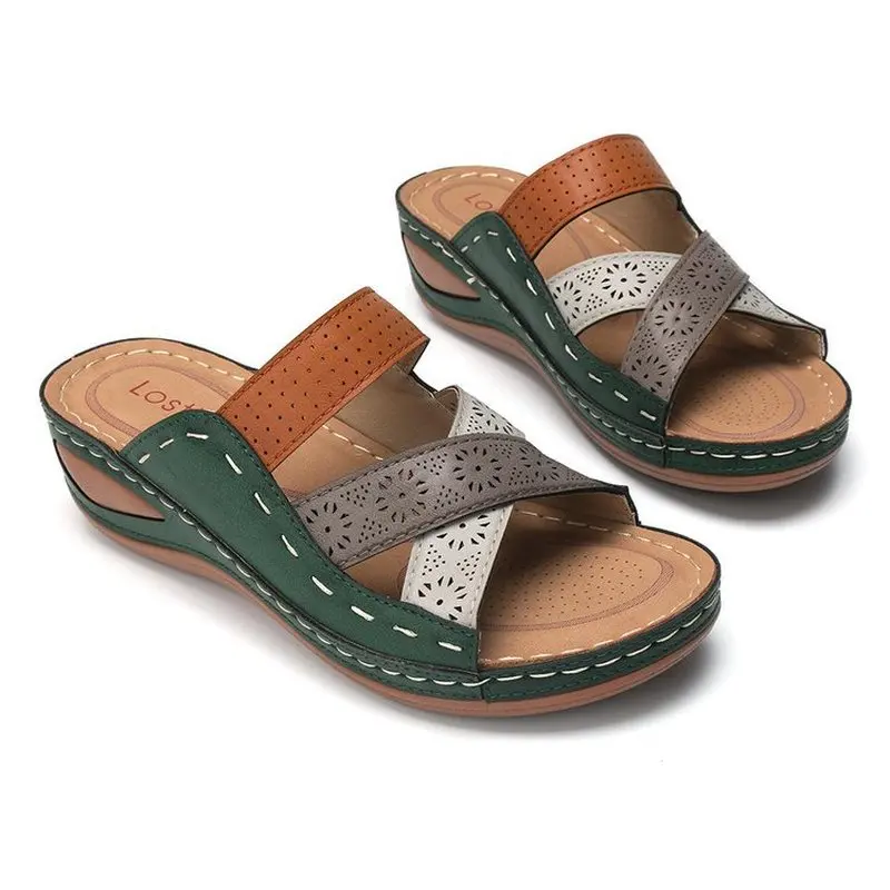 Slippers Women Summer Shoes Big Size Multicolored Sandals Pantofle Slides Low 2022 Rome PU Fabric Mixed Colors Scandals Basic
Slippers Women Summer Shoes Big Size Multicolored Sandals Pantofle Slides Low 2022 Rome PU Fabric Mixed Colors Scandals Basic