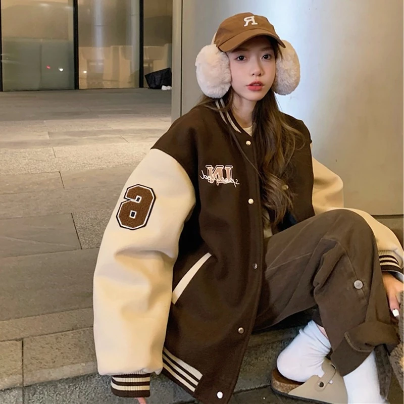 2023 Hiphop Goth Varsity Bomber Cyber Y2k Jacket Female Spring Baseball Basic Jaket Techwear Cardigan Coat Boyfriend
2023 Hiphop Goth Varsity Bomber Cyber Y2k Jacket Female Spring Baseball Basic Jaket Techwear Cardigan Coat Boyfriend