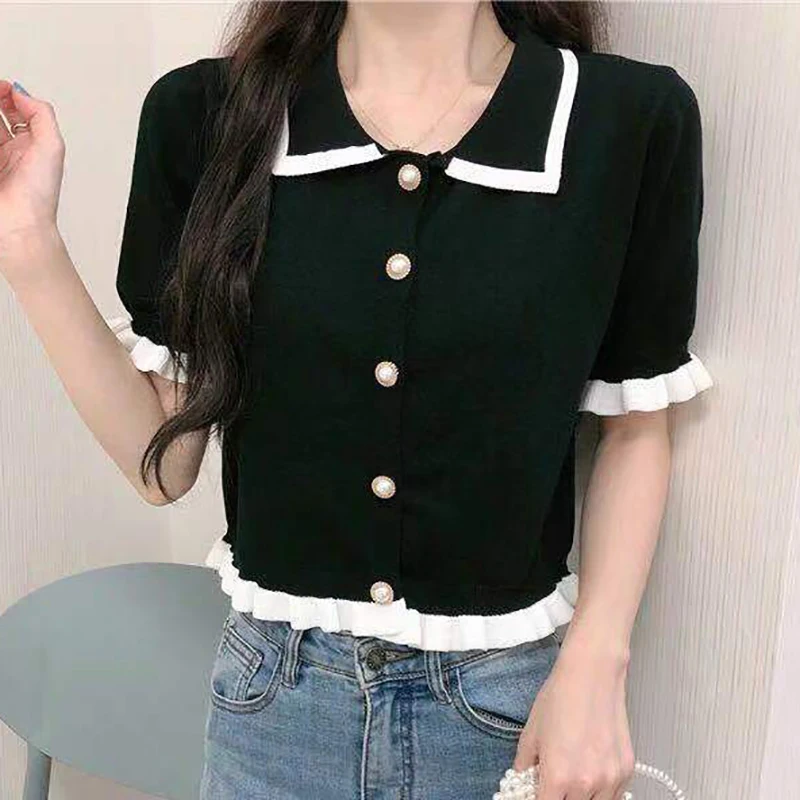 Knitted Tops Women Short Sleeve Turn-down Neck Tees Femme Patchwork Ruffles T Shirts Button Casual Short Summer T-Shirt Female
Knitted Tops Women Short Sleeve Turn-down Neck Tees Femme Patchwork Ruffles T Shirts Button Casual Short Summer T-Shirt Female
