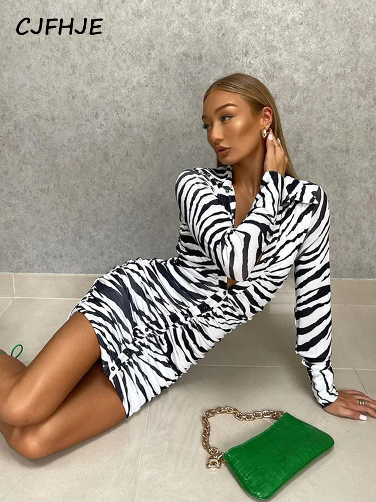 CJFHJE Zebra Print Ruched Single Breaste Polo Neck Long Sleeve Slim Mini Dress 2022 Fall Winter Women Fashion Elegant Club Y2K
CJFHJE Zebra Print Ruched Single Breaste Polo Neck Long Sleeve Slim Mini Dress 2022 Fall Winter Women Fashion Elegant Club Y2K