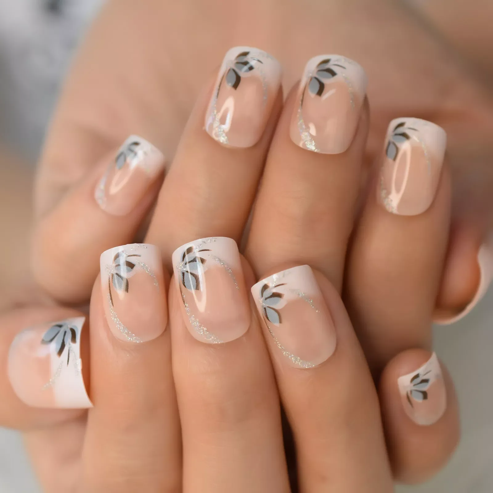2022NEW Nude Natural False Nails Square Shimmer Glitter Decorative Flower Grace White Gradient Ombre Artificial Nail Art Tips
2022NEW Nude Natural False Nails Square Shimmer Glitter Decorative Flower Grace White Gradient Ombre Artificial Nail Art Tips