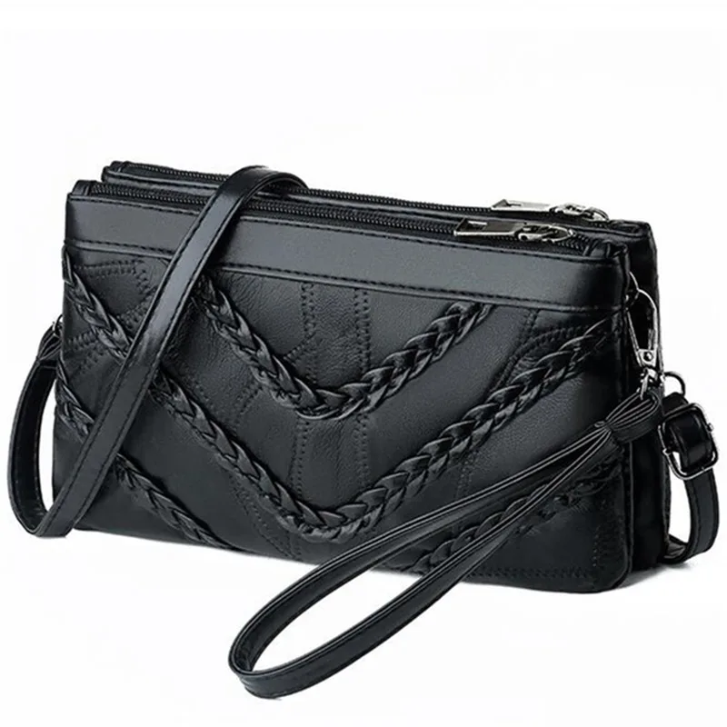 2022 New Genuine Leather Women Black Shoulder Bags Rivet Tassel Female Solid Colour Casual Handbags
2022 New Genuine Leather Women Black Shoulder Bags Rivet Tassel Female Solid Colour Casual Handbags