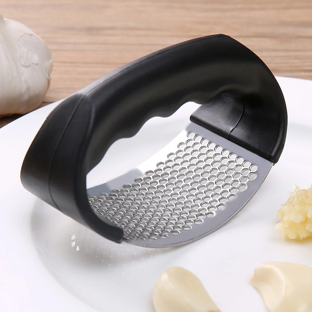 1Pcs Stainless Steel Garlic Press Crusher Manual Garlic Mincer Chopping Garlic Tool Home Garlic Masher Artifact Kitchen Gadget
1Pcs Stainless Steel Garlic Press Crusher Manual Garlic Mincer Chopping Garlic Tool Home Garlic Masher Artifact Kitchen Gadget