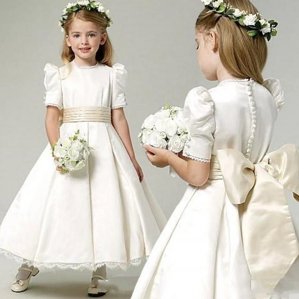 

Flower Girl Dress With Bubble Sleeve 2022 Vintage Junior Bridesmaid Ball Gowns Lace Hemline Ivory Satin First Communion Dresses
