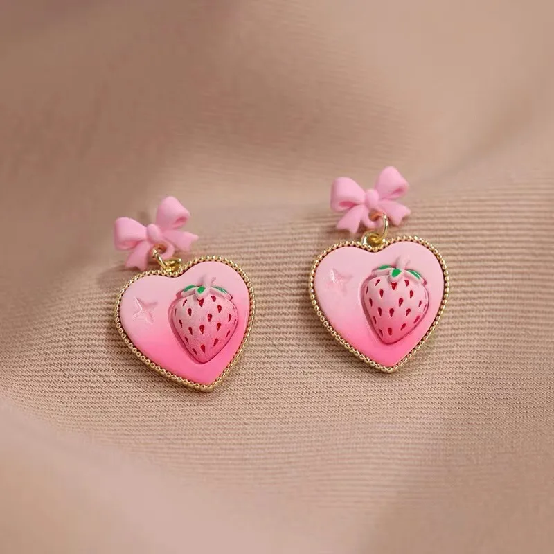 Bowknot Strawberry Love Earrings Women's Fresh, Sweet and Popular Style Earrings New Design Ear Accessories Wholesale
Bowknot Strawberry Love Earrings Women's Fresh, Sweet and Popular Style Earrings New Design Ear Accessories Wholesale