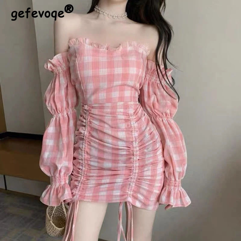 Women Off Shoulder Fairy Sweet Retro Y2k Pink Plaid Sexy Party Mini Dresses 2022 Spring Summer Fashion Ruffle Bodycon Club Dress
Women Off Shoulder Fairy Sweet Retro Y2k Pink Plaid Sexy Party Mini Dresses 2022 Spring Summer Fashion Ruffle Bodycon Club Dress