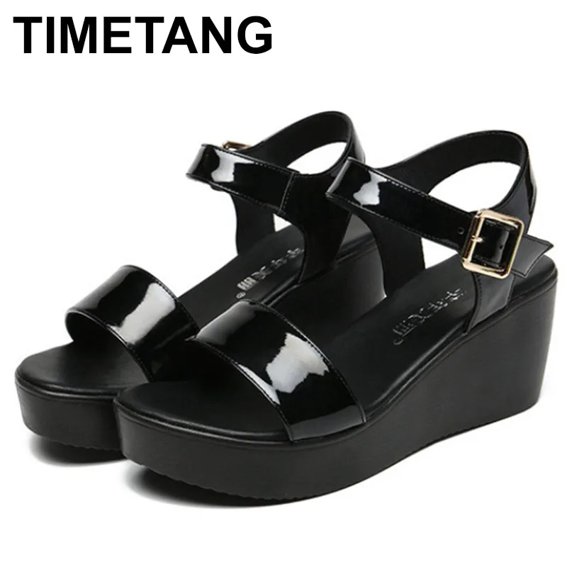 6cm Comfortable Medium Heels Patent Leather Beach Shoes Women 2023 Thick Sole Platform Wedges Sandals Office Small Size 34-43
6cm Comfortable Medium Heels Patent Leather Beach Shoes Women 2023 Thick Sole Platform Wedges Sandals Office Small Size 34-43