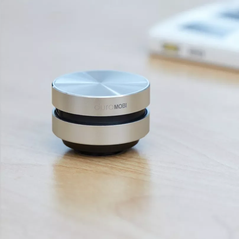 Dura Mobi Speaker Hummingbird Sound Box Bone Conduction Bluetooth Sound Box TWS Wireless Sound DuraMobi Box Creative Portable
Dura Mobi Speaker Hummingbird Sound Box Bone Conduction Bluetooth Sound Box TWS Wireless Sound DuraMobi Box Creative Portable