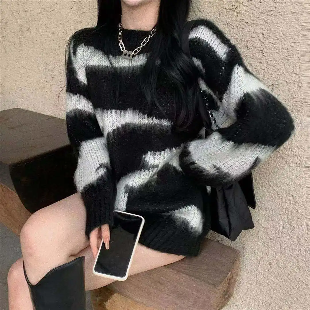 Sweaters Women Loose O-Neck Thicker Chic Leisure Feminino Pullovers New Stylish Korean Style All-match Student Warm Knitted Wear
Sweaters Women Loose O-Neck Thicker Chic Leisure Feminino Pullovers New Stylish Korean Style All-match Student Warm Knitted Wear